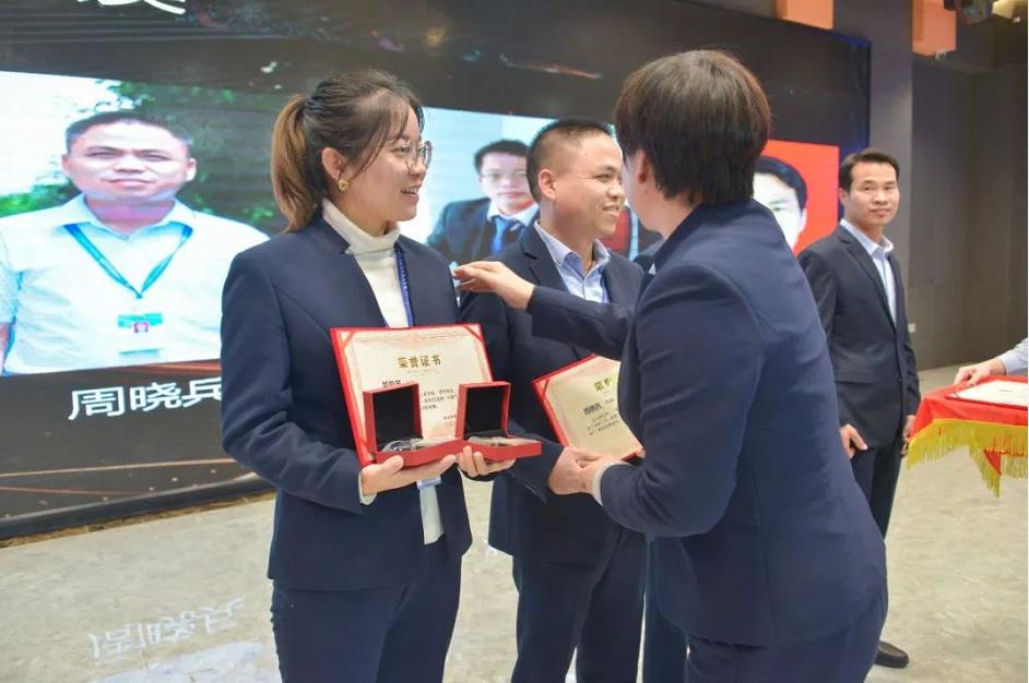 深圳市携创高级技工学校――期末总结表彰，你的老师上榜了吗？